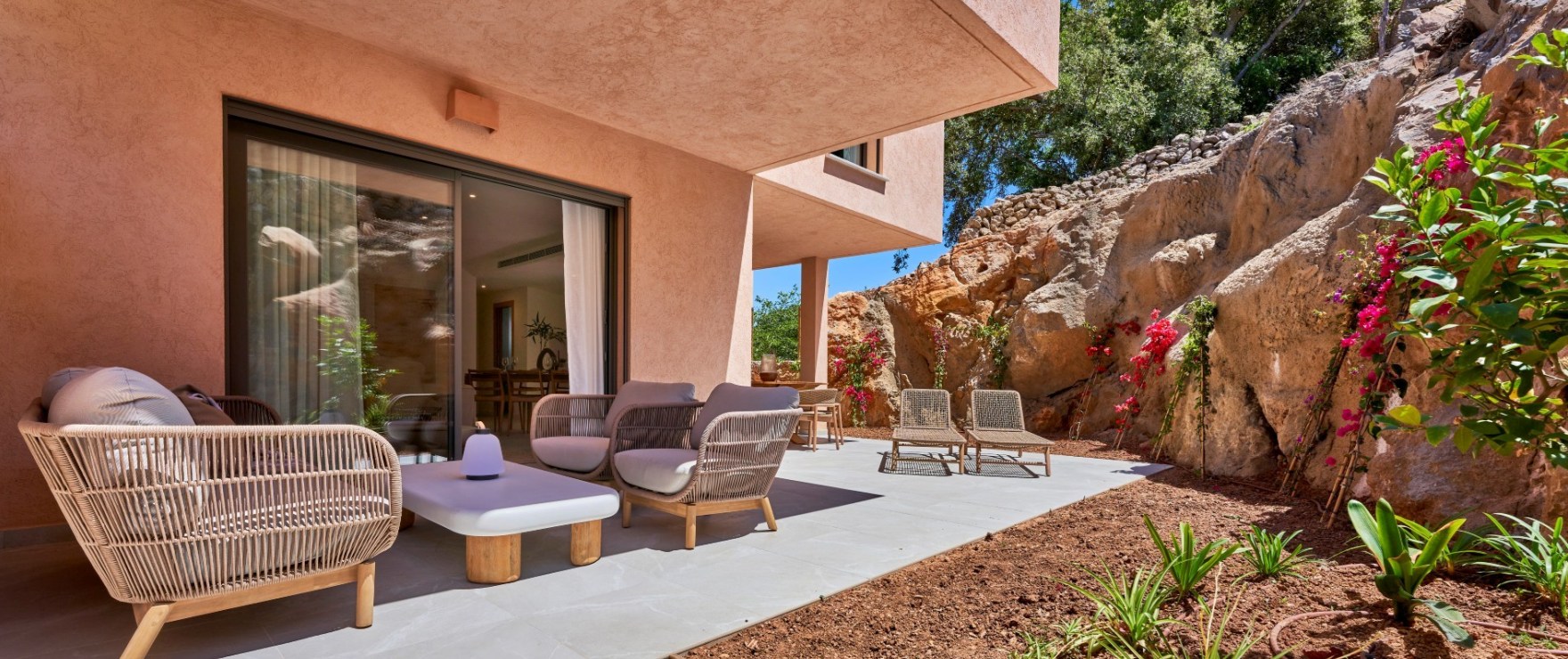 Es Voltor, new townhouses with private gardens in Esporles, Mallorca. Es Voltor, new townhouses with private gardens in Esporles, Mallorca.