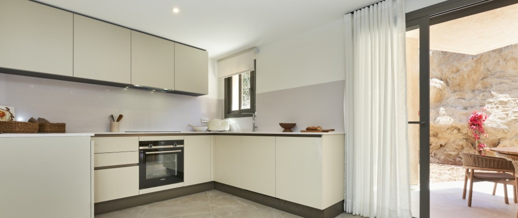 Es Voltor, fully fitted kitchen in Esporles, Mallorca.
