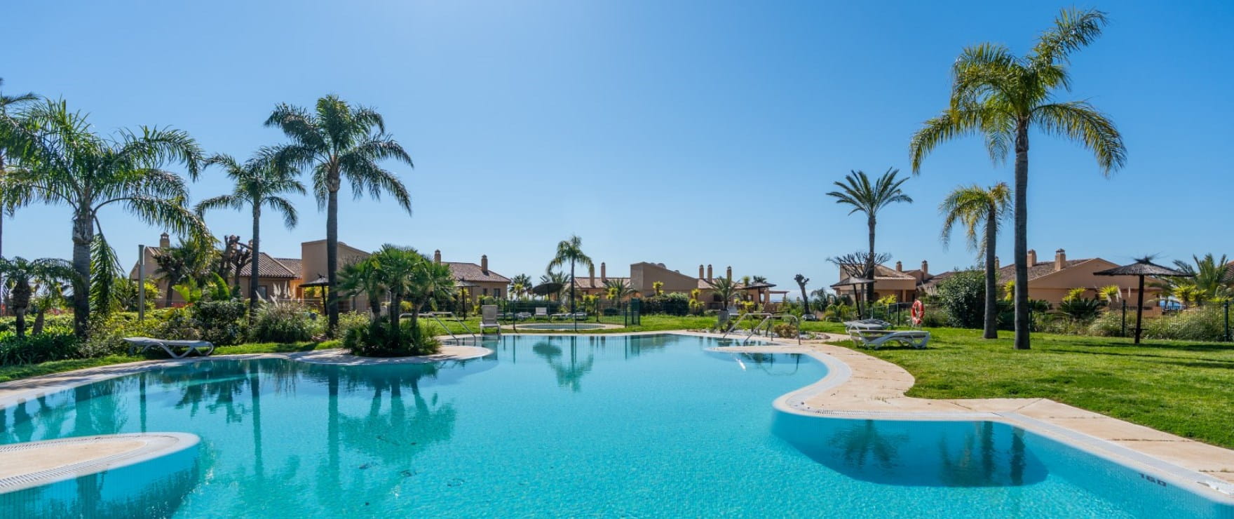 Altura 160, Apartments mit Gemeinschaftspool und Gartenanlagen, Benahavis Altura 160, Apartments mit Gemeinschaftspool und Gartenanlagen, Benahavis