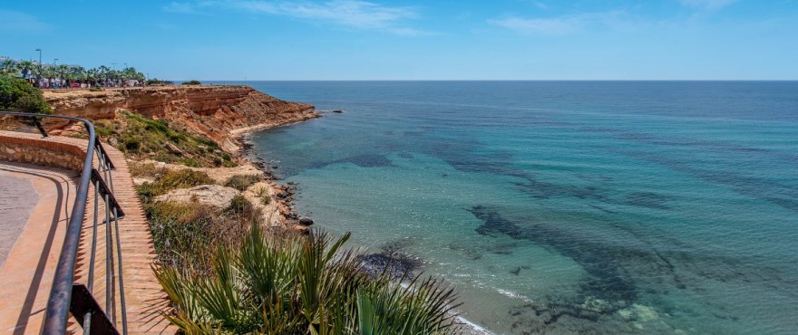 Plaża blisko nowych apartamentów w Eden Beach