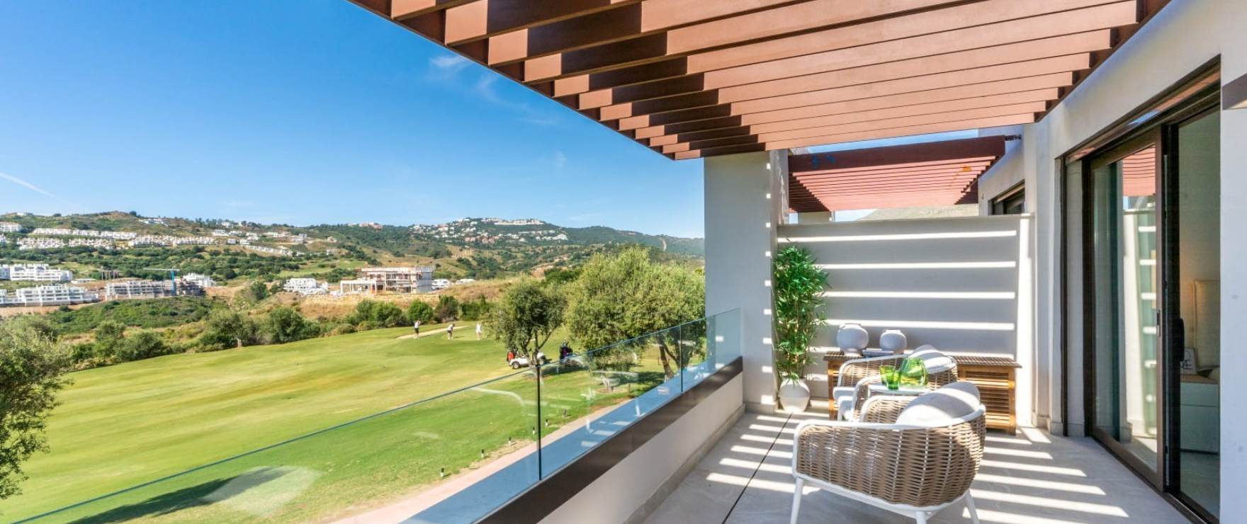 Stor terrasser med panoramautsikt över golfbanorna i La Cala Resort. Stor terrasser med panoramautsikt över golfbanorna i La Cala Resort.