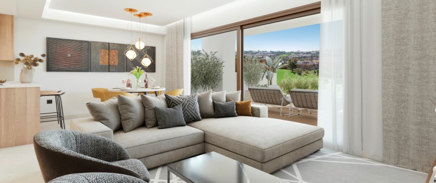 Licht salon met uitzicht op de golfbaan van de nieuwe, halfvrijstaande koopwoningen in The Meadows, Costa del Sol