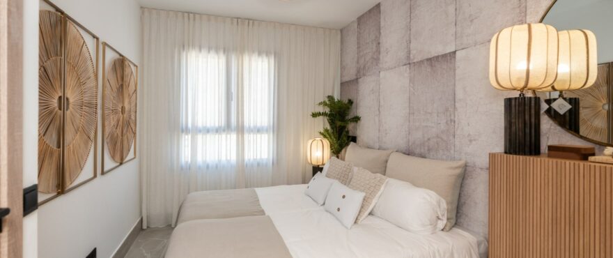 Dormitorio luminoso con vistas al golf de The Meadows