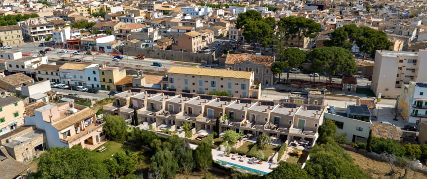 Aura, Neubau-Reihenvillen in Artà, Mallorca