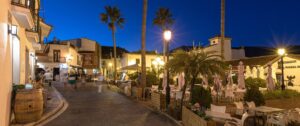 Benahavís. Traditional town found between the mountains and the Guadalmina river. Tourism.