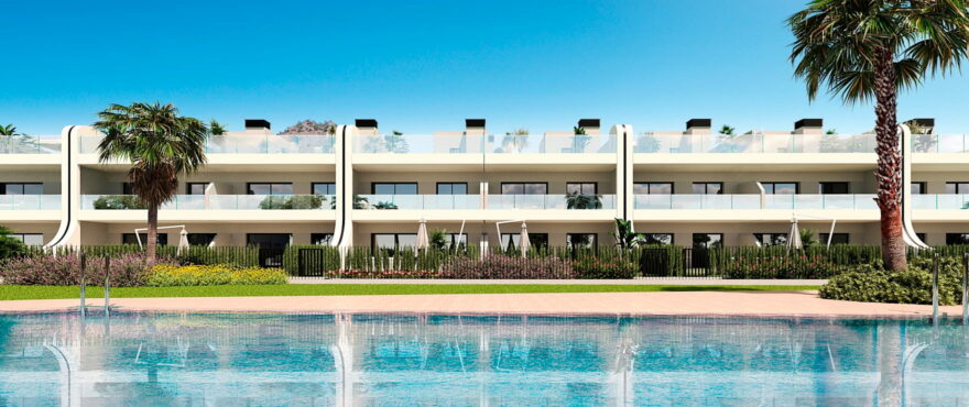 Siena, homes with communal pool and gardens