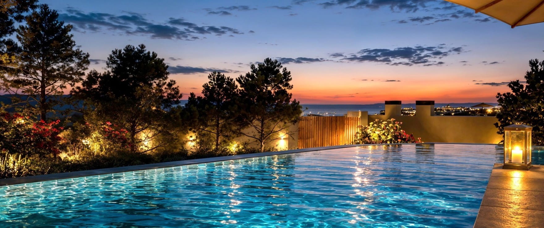 Infinity, neue Apartments mit Gemeinschafts-Infinity-Pools in Peguera.