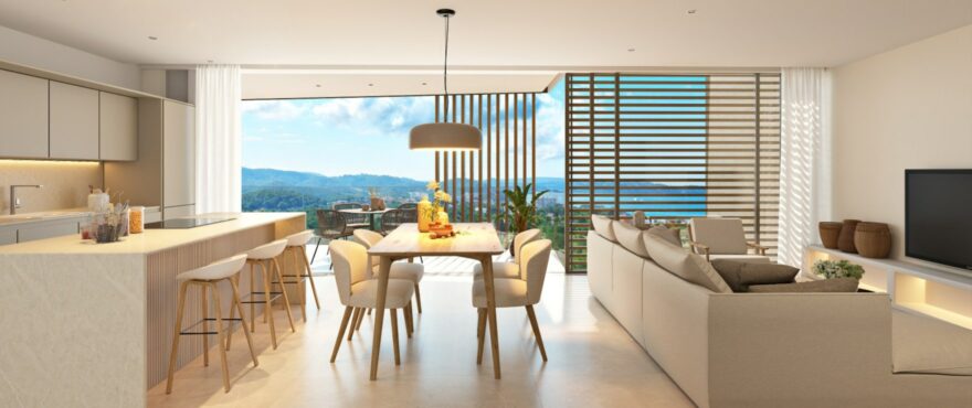 Infinity, helles Wohnzimmer in Peguera, Mallorca.