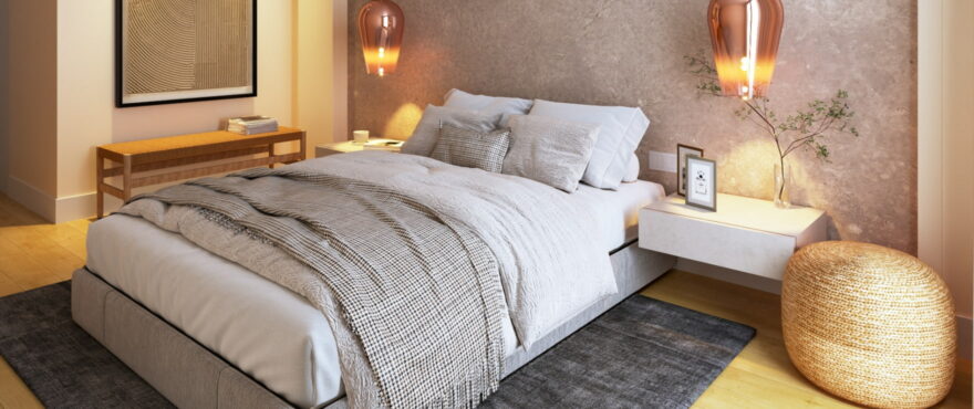 COR 39: Bright double bedroom.